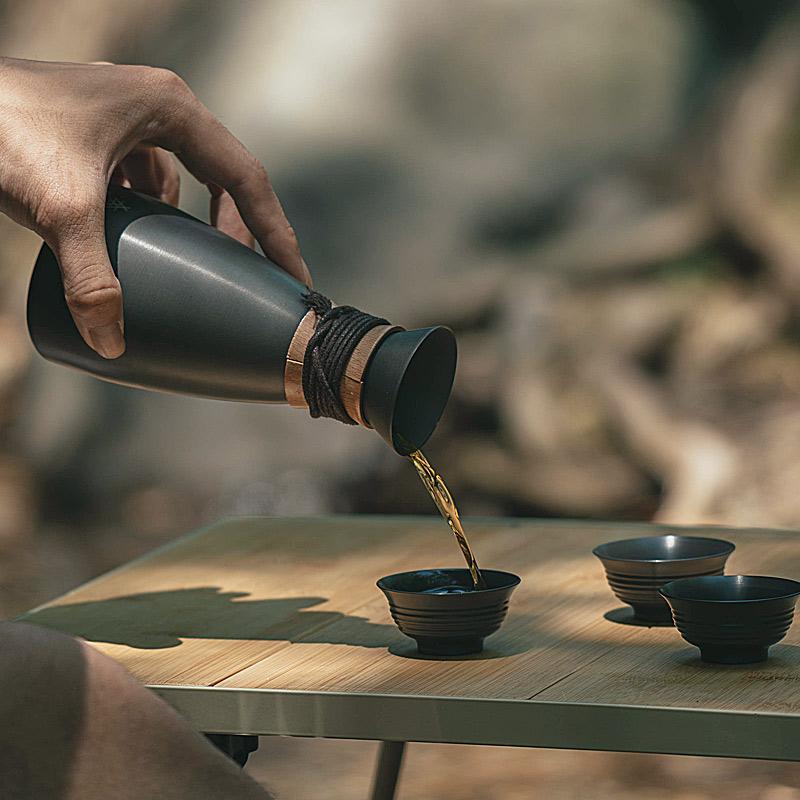 Outdoor Camping Wine Set ALOCS - Vintage Camping Cooking Set recensione e prezzo
