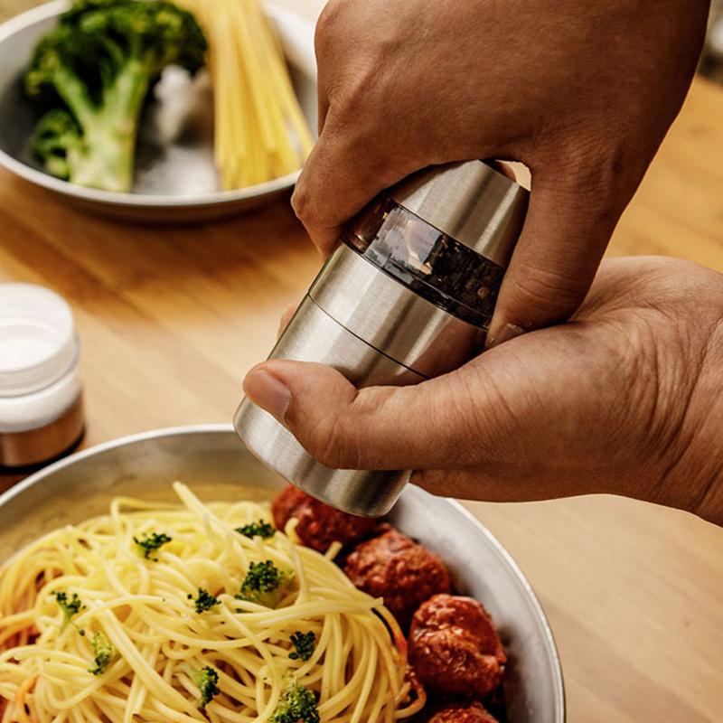 Travel Seasoning Containers Pe - Camping Cooking Set For 4 recensione e prezzo