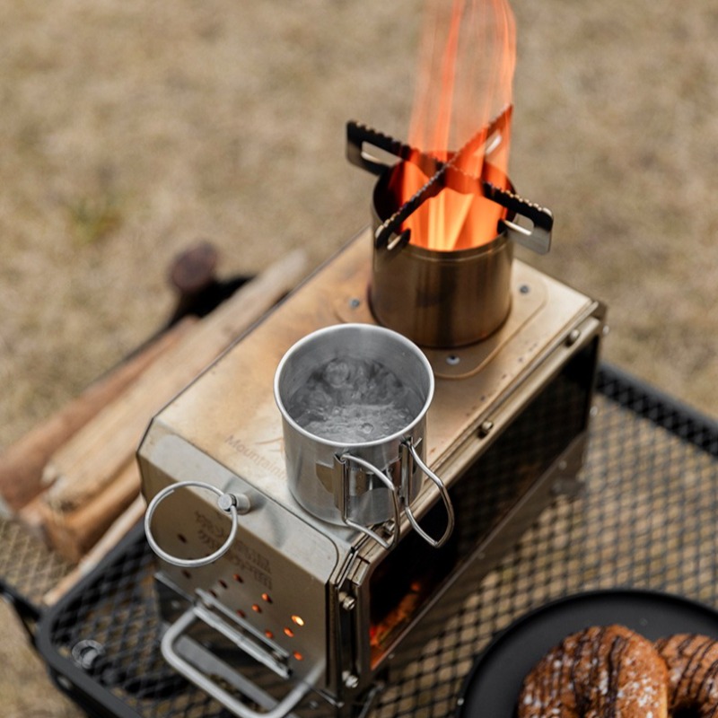 Stainless Steel Heating Stove  - Camping Cooking In Forest recensione e prezzo