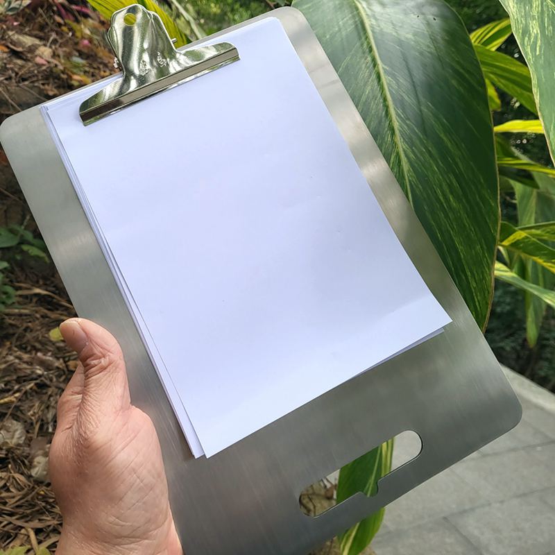 Thick Titanium Alloy Cutting B - Camping Cooking Backpack recensione e prezzo
