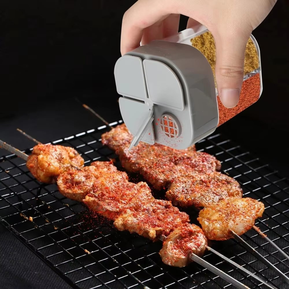 4 in 1 Plastic Dispenser Campi - Camping Cooking Set For 4 recensione e prezzo