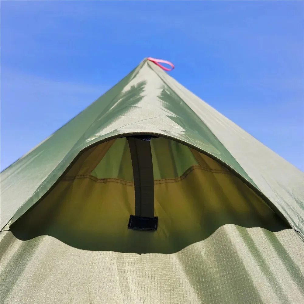 New Pyramid Tent With Snow Ski - Campfire Cooking In Another World recensione e prezzo
